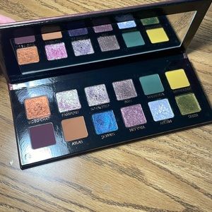 Adept cosmetics Heather Austin eyeshadow palette